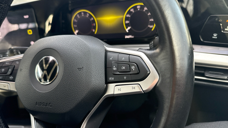 Volkswagen Golf 1.5 TSI 150 Life 5dr Petrol Hatchback